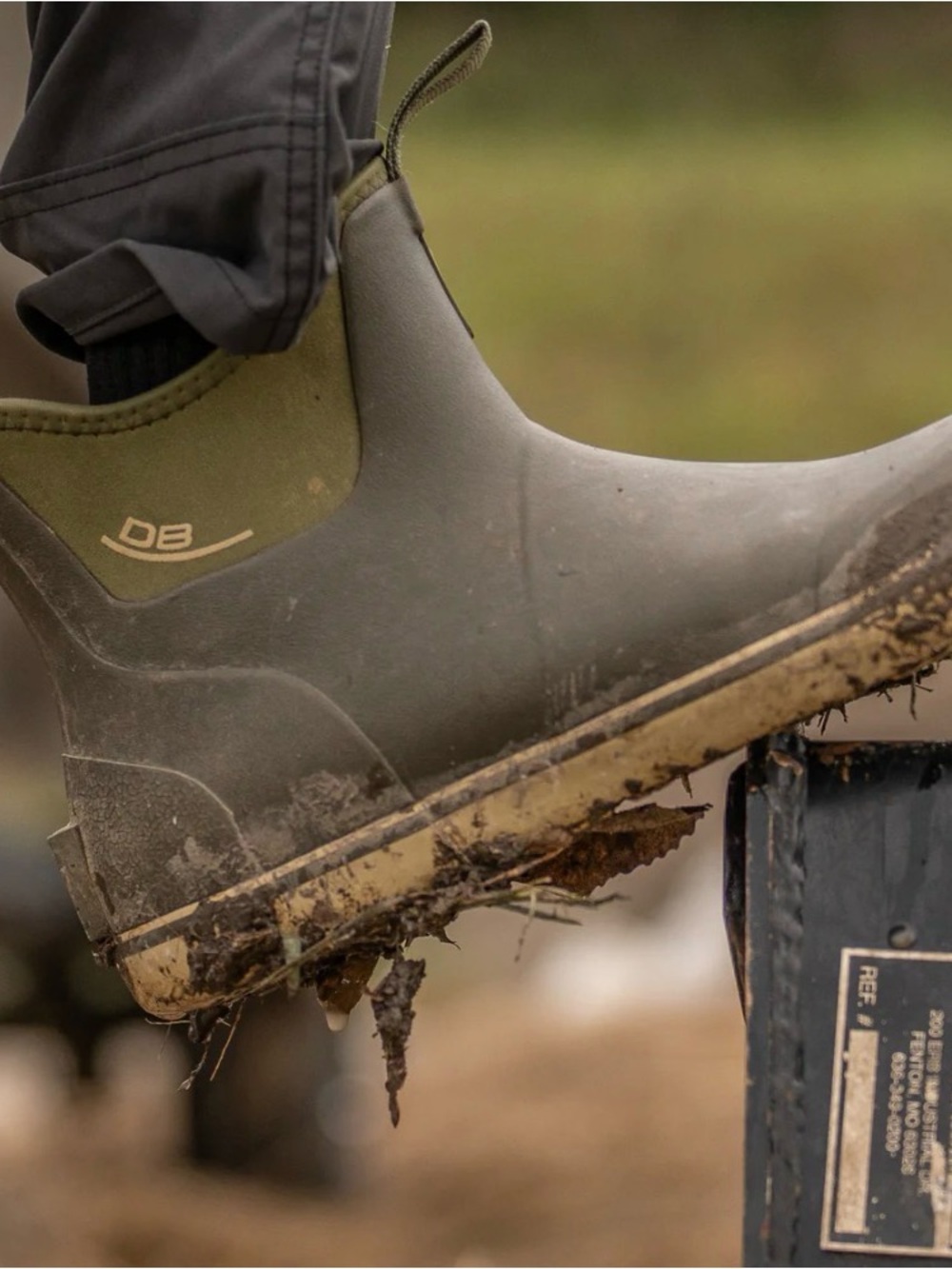 Divebomb trudge boot